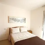 Paris Apartmán *