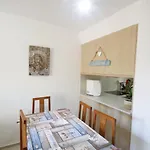 Paris Apartmán *